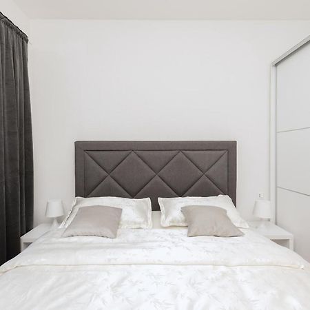 Apartments Tila 德朗西斯 外观 照片