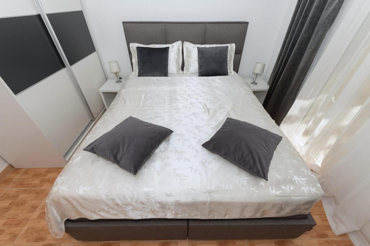 Apartments Tila 德朗西斯 外观 照片