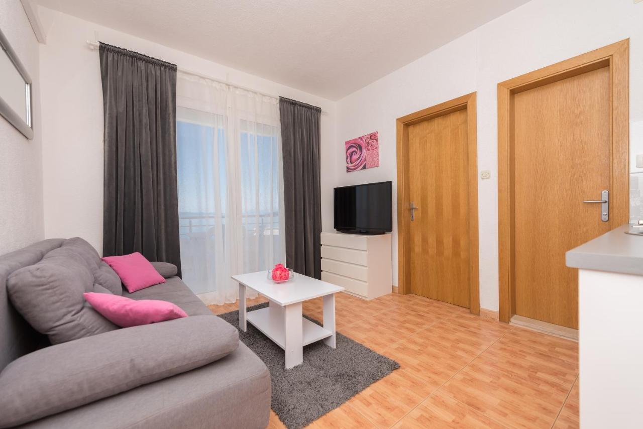 Apartments Tila 德朗西斯 外观 照片