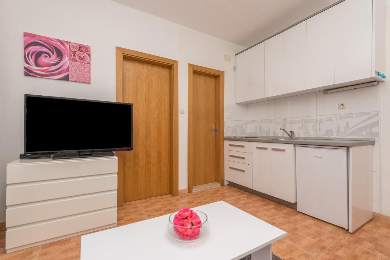 Apartments Tila 德朗西斯 外观 照片
