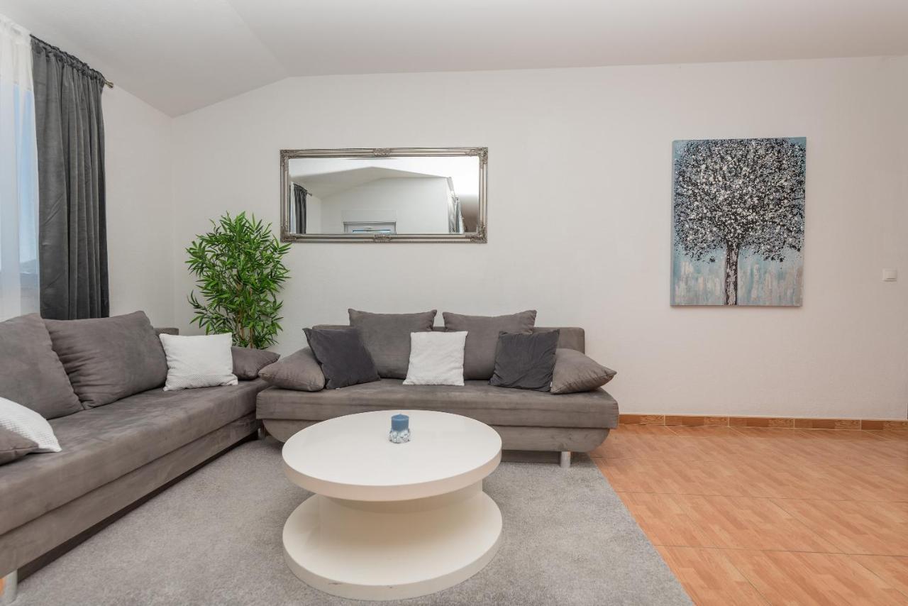 Apartments Tila 德朗西斯 外观 照片